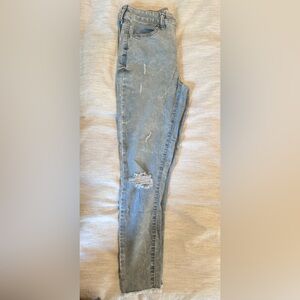 SO Distressed Ankle Jeans